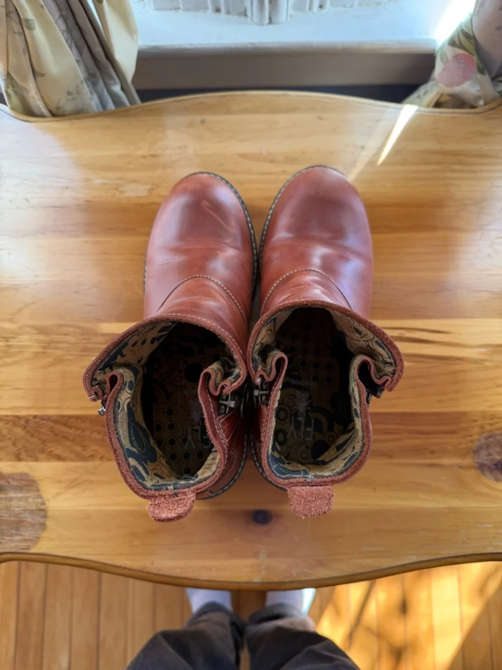 FLY LONDON Women’s Brown Leather Side-Zip Ankle Boots - Picture 4 of 6